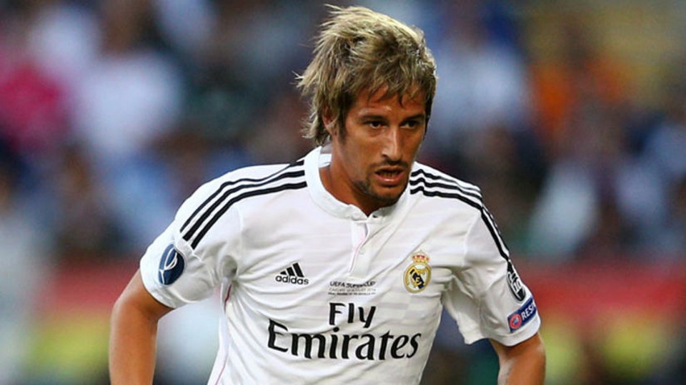 Real Madrid chia tay cầu thủ đầu tiên | Báo Dân trí